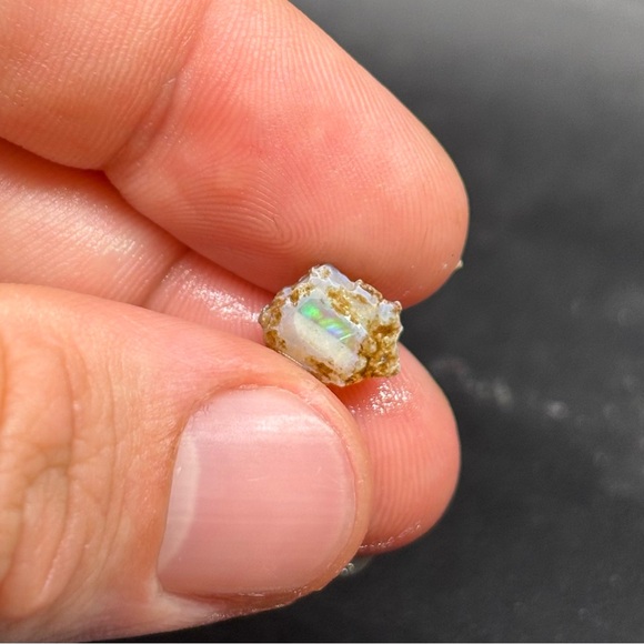 Wonderful Parcel of Rough Opals From Lambina Australia Full Of Different Colors - Picture 11 of 16